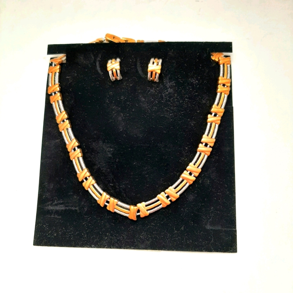 NWOT Jewelry Set